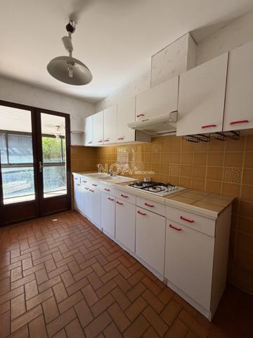 Maison traditionnelle au calme