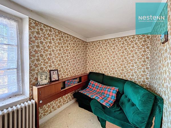Maison 120 m² environ - gros potentiel pour ce projet de rénovation ! Terrain 1 730 m² à MONTVERDUN