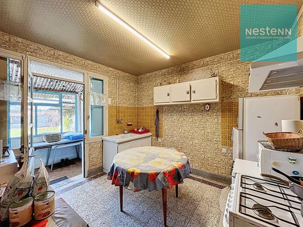 Maison 120 m² environ - gros potentiel pour ce projet de rénovation ! Terrain 1 730 m² à MONTVERDUN