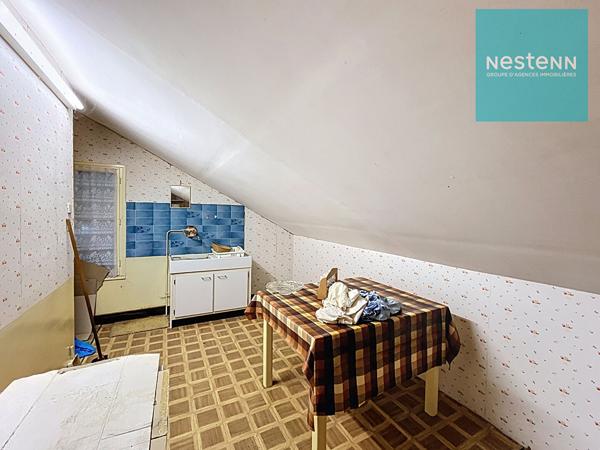 Maison 120 m² environ - gros potentiel pour ce projet de rénovation ! Terrain 1 730 m² à MONTVERDUN