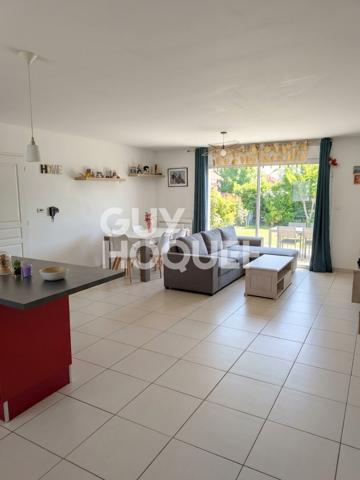 Maison à vendre à Aizenay - 2 chambres, terrain de 585 m²