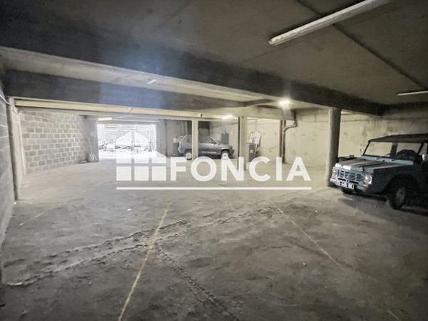 À vendre Local commercial 145 m² - Firminy 42700