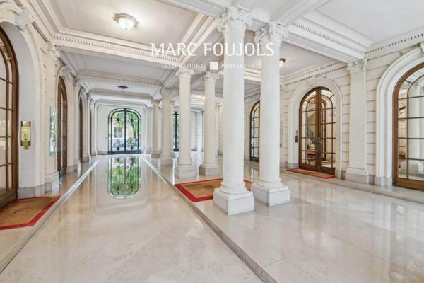 Studio – Dernier étage avec ascenseur / Trocadéro