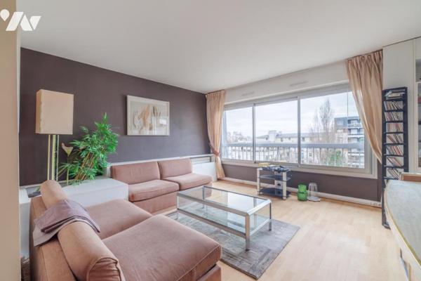 COURBEVOIE BECON - 2 PIECES. 55 m². DERNIER ETAGE + BALCON.  