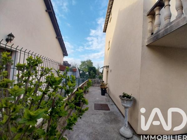 Maison à vendre 8 pièces 137 m² Chelles