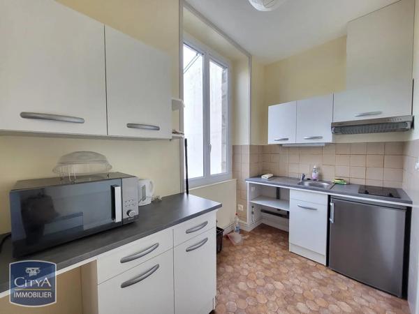 Appartement à louer 2 pièces 38.12m² Brive-la-Gaillarde (19100)