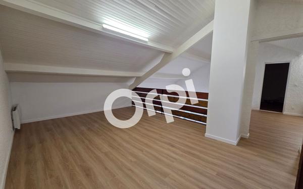 Appartement à louer    3 pièces •  Sainte-Geneviève-des-Bois