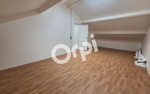 Appartement à louer    3 pièces •  Sainte-Geneviève-des-Bois