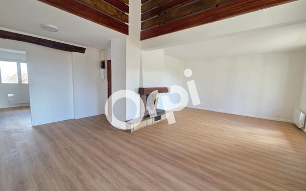 Appartement à louer    3 pièces •  Sainte-Geneviève-des-Bois