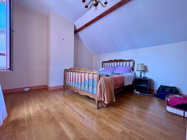 Maison Bures Sur Yvette 7 pièce(s) 161.35 m2