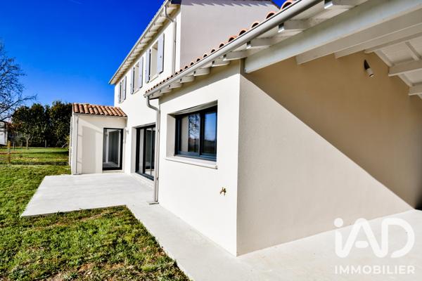 Maison à vendre 6 pièces 149 m² Magné