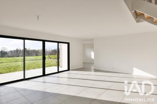 Maison à vendre 6 pièces 149 m² Magné