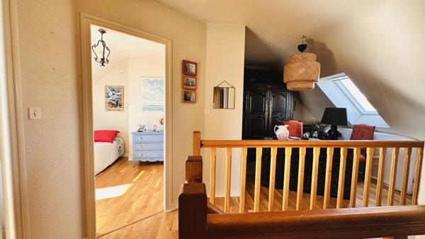 À vendre – Superbe maison traditionnelle idéalement située à Crozon, à deux pas du centre-ville et de toutes ses commodités.