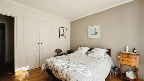 À vendre – Superbe maison traditionnelle idéalement située à Crozon, à deux pas du centre-ville et de toutes ses commodités.