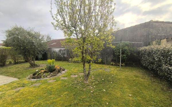 Maison à vendre    3 pièces •  Mont-de-Marsan