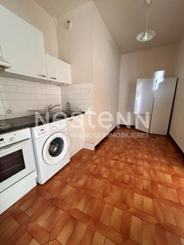 Appartement * 2 Pièces * 60 M² * 50000€