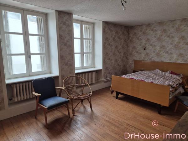 Maison à vendre 8 pièces de 225 m²