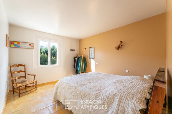 Mas provençal contemporain éco-responsable avec piscine
