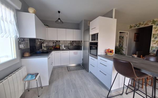 Appartement à vendre    3 pièces • 61 m2 Trébeurden