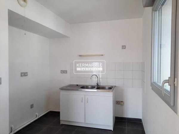 Appartement 3 pièces – 65 m² environ à Saint-Nazaire (ref : 79020SN)