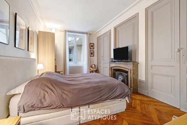 Appartement ancien rénové en plein coeur du quartier Ainay