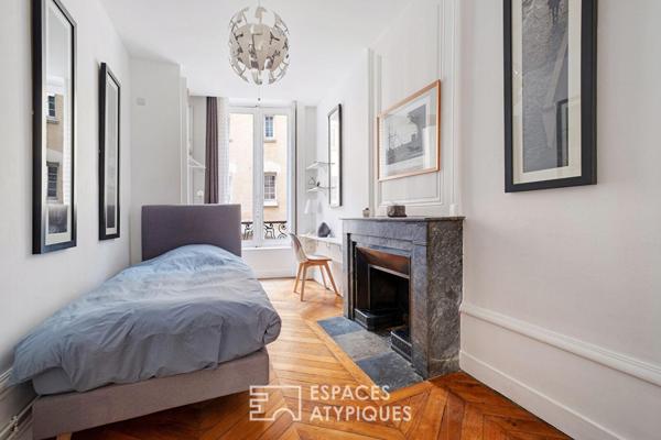 Appartement ancien rénové en plein coeur du quartier Ainay