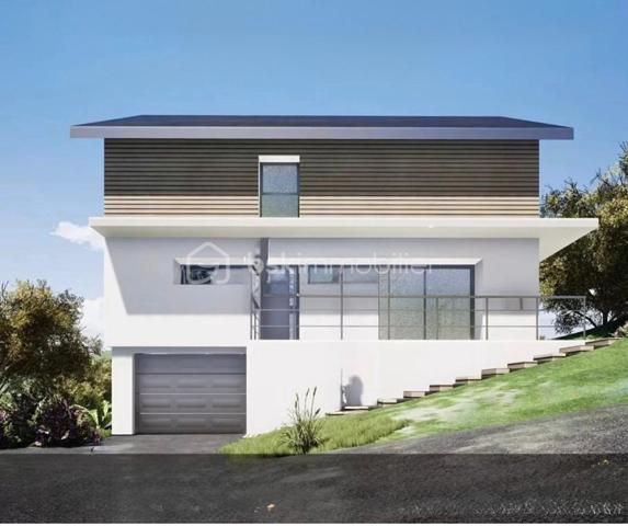 Sur la commune prisée de Saint Martin d’Uriage, découvrez une opportunité rare de rénover une maison selon vos envies, avec le soutien de deux conseillère en immobilier, Patricia Acquaviva (EI) et Céline Scaduto (EI). Cette maison, entièrement à rénover, est déjà pensée et conçue par un architecte, offrant ainsi un projet sur mesure qui répondra à vos attentes.

Implantée sur un terrain spacieux de 917 m², cette propriété offre un cadre idéal pour une rénovation qui saura sublimer son potentiel tout en respectant vos besoins et vos goûts personnels.

Il est à noter que les plans proposés ne sont pas définitifs et peuvent être modifiés selon vos souhaits. Que vous soyez à la recherche d’une transformation totale ou d’une adaptation plus légère. 

Cette maison, pleine de potentiel, vous offre une occasion unique de réaliser un projet immobilier personnalisé dans un cadre agréable et recherché. Venez découvrir ce bien avec Patricia Acquaviva et Céline Scaduto, qui sauront vous accompagner tout au long de ce processus de rénovation.
