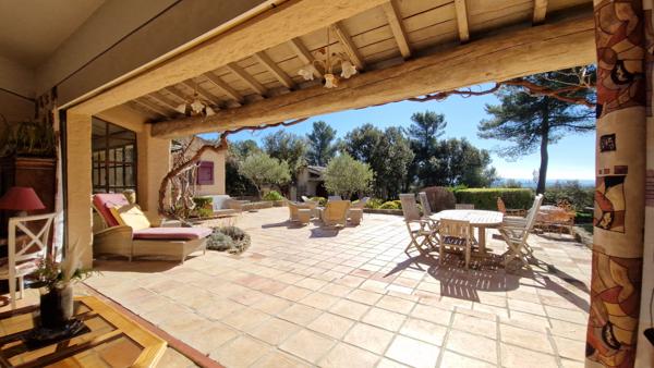 Grambois (84240) Domaine d’exception en Provence de 3 hectares / 515 m² habitables / Luberon, Grambois