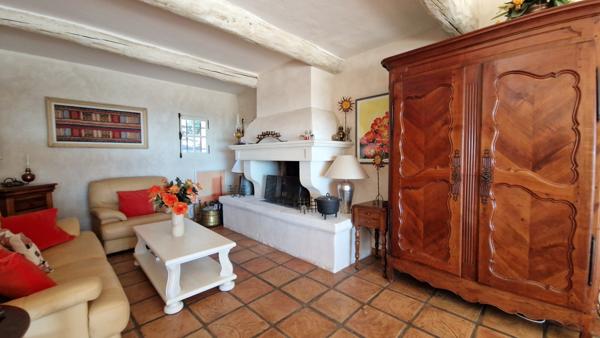 Grambois (84240) Domaine d’exception en Provence de 3 hectares / 515 m² habitables / Luberon, Grambois