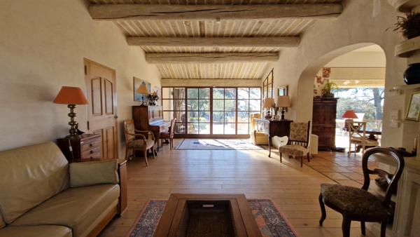 Grambois (84240) Domaine d’exception en Provence de 3 hectares / 515 m² habitables / Luberon, Grambois