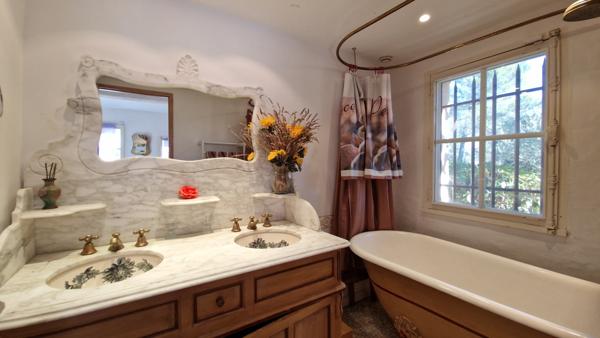 Grambois (84240) Domaine d’exception en Provence de 3 hectares / 515 m² habitables / Luberon, Grambois