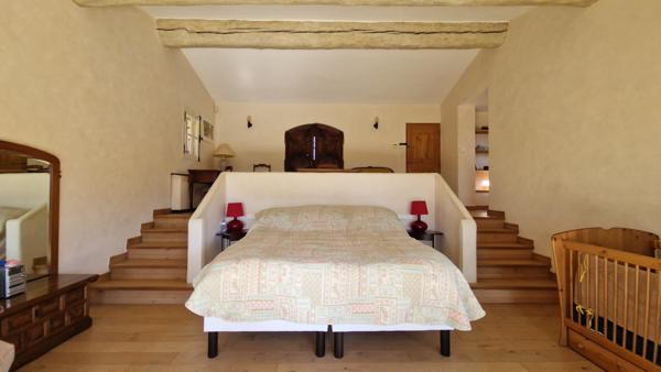 Grambois (84240) Domaine d’exception en Provence de 3 hectares / 515 m² habitables / Luberon, Grambois