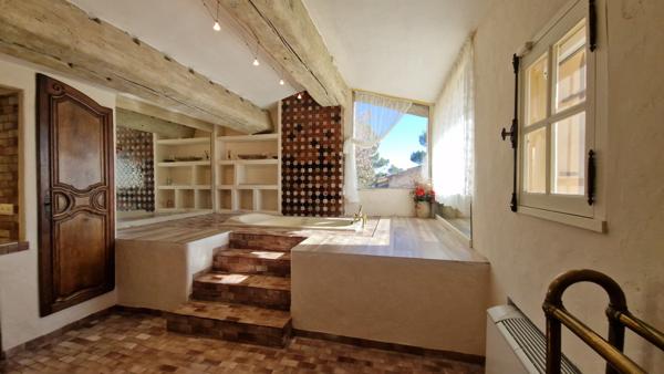 Grambois (84240) Domaine d’exception en Provence de 3 hectares / 515 m² habitables / Luberon, Grambois