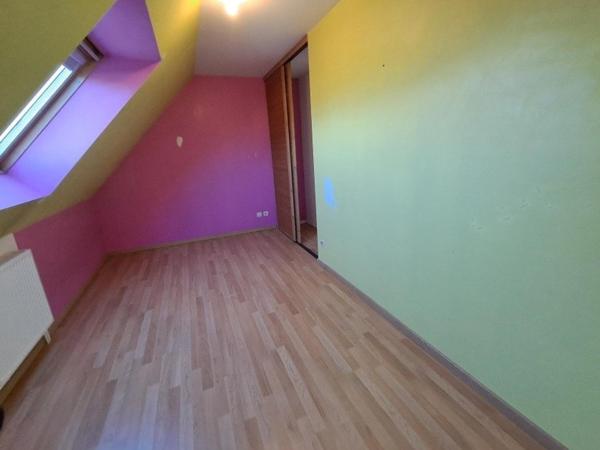 Maison à MONCE-EN-BELIN, 72230 - 5 pièces 120m²