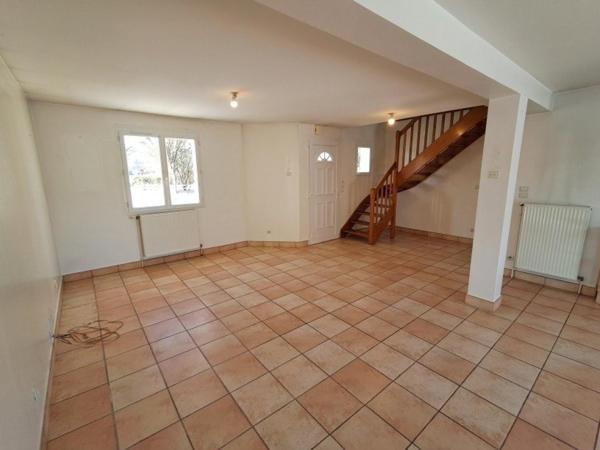 Maison à MONCE-EN-BELIN, 72230 - 5 pièces 120m²