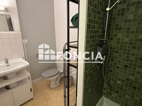 Location Studio meublé 20.99 m² - 18B Rue de Fontaine Écu Besançon 25000