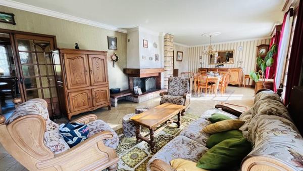 Maison à vendre |  Selles-sur-Cher |  7 pièces | 230 m²