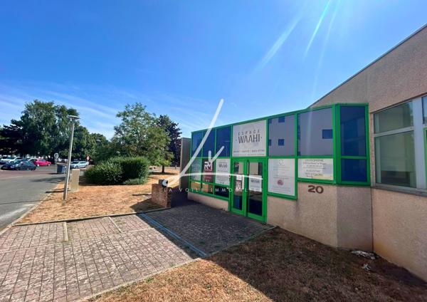 CAEN – ENSEMBLE IMMOBILIER PROFESSIONNEL DE PLAIN PIEDS – ENV. 600 M²