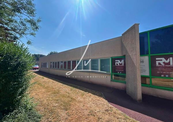 CAEN – ENSEMBLE IMMOBILIER PROFESSIONNEL DE PLAIN PIEDS – ENV. 600 M²