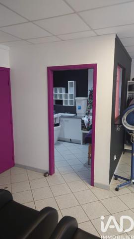 Esthétique, Coiffure​ à vendre 75 m² Voisenon