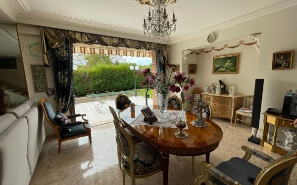 Maison à vendre    3 pièces • 160 m2 Amiens