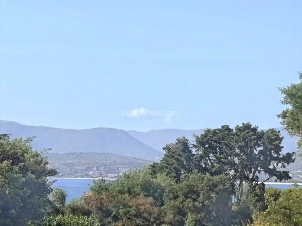 Vente                                                      Appartement
                        
                     3 pièces                      69 m2                     à Grosseto-Prugna