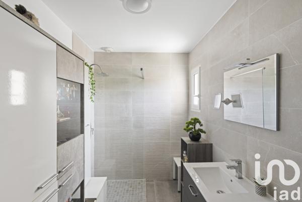 Maison à vendre 4 pièces 92 m² Meyreuil