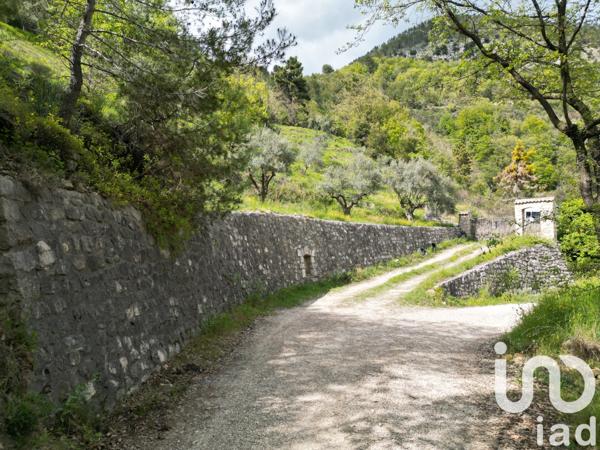 Terrain à vendre 22 000 m² Pierrefeu