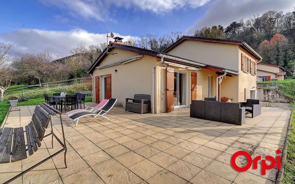 Maison à vendre    6 pièces •  Bourgoin-Jallieu