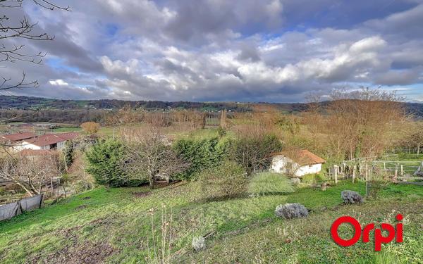 Maison à vendre    6 pièces •  Bourgoin-Jallieu