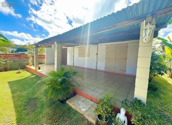 Maison à restaurer à vendre à Saint-Gilles-les-Bains à la Réunion (97434), ref : 97424/187   
CAROSSE