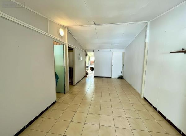 Maison à restaurer à vendre à Saint-Gilles-les-Bains à la Réunion (97434), ref : 97424/187   
CAROSSE