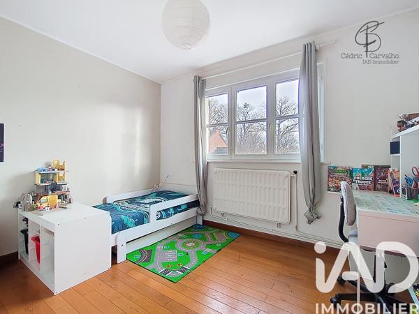 Maison à vendre 6 pièces 102 m² Roissy-en-Brie