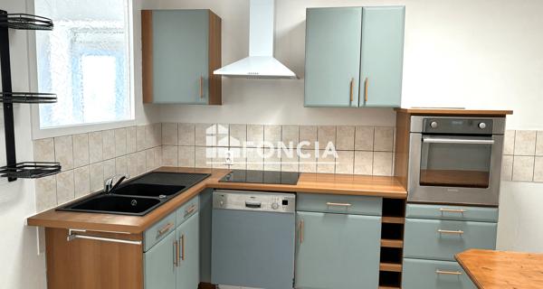 Location Appartement 3 pièces 84.24 m² - Villefranche-sur-saône 69400